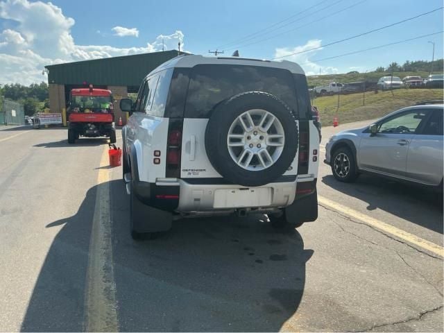 2022 Land Rover Defender 110 S