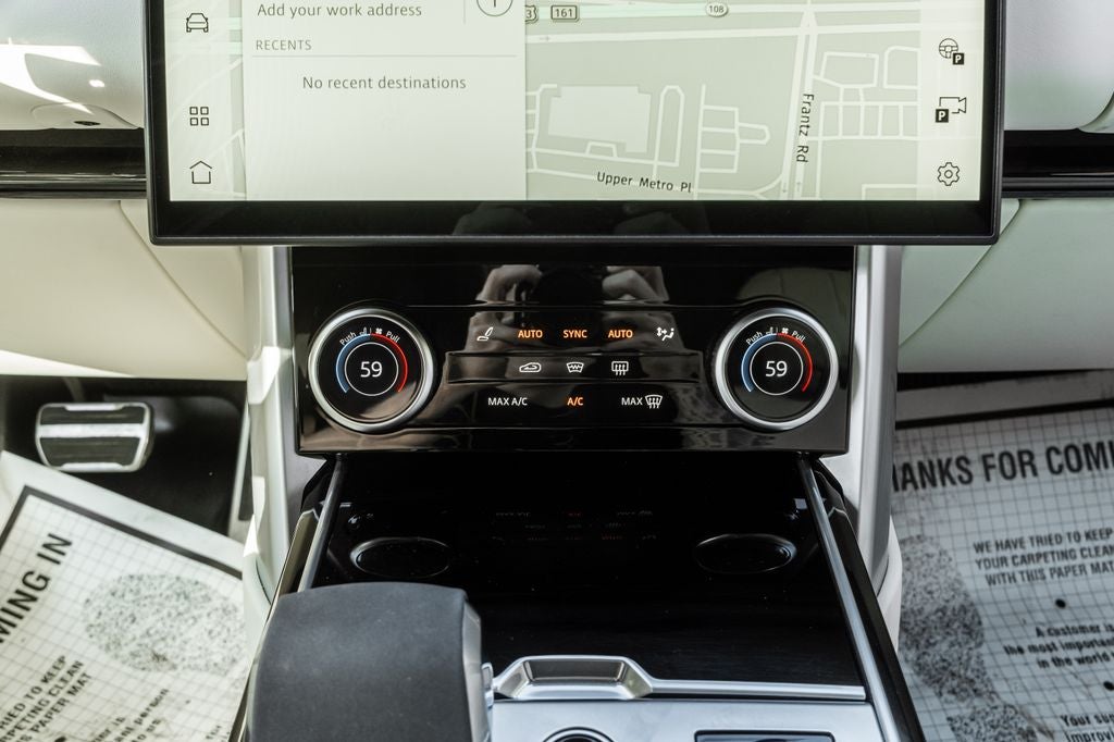 2023 Land Rover Range Rover SE