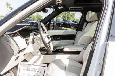 2023 Land Rover Range Rover SE