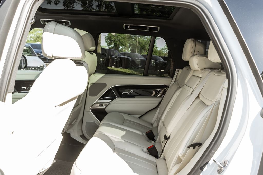 2023 Land Rover Range Rover SE