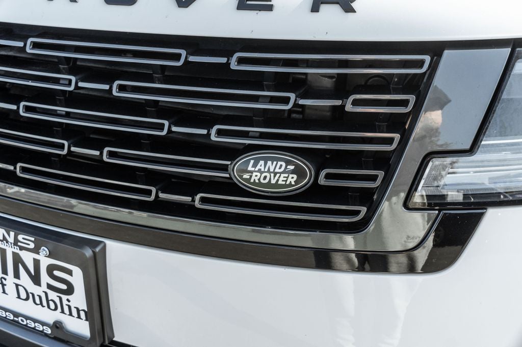 2023 Land Rover Range Rover SE