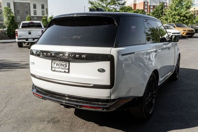 2023 Land Rover Range Rover SE