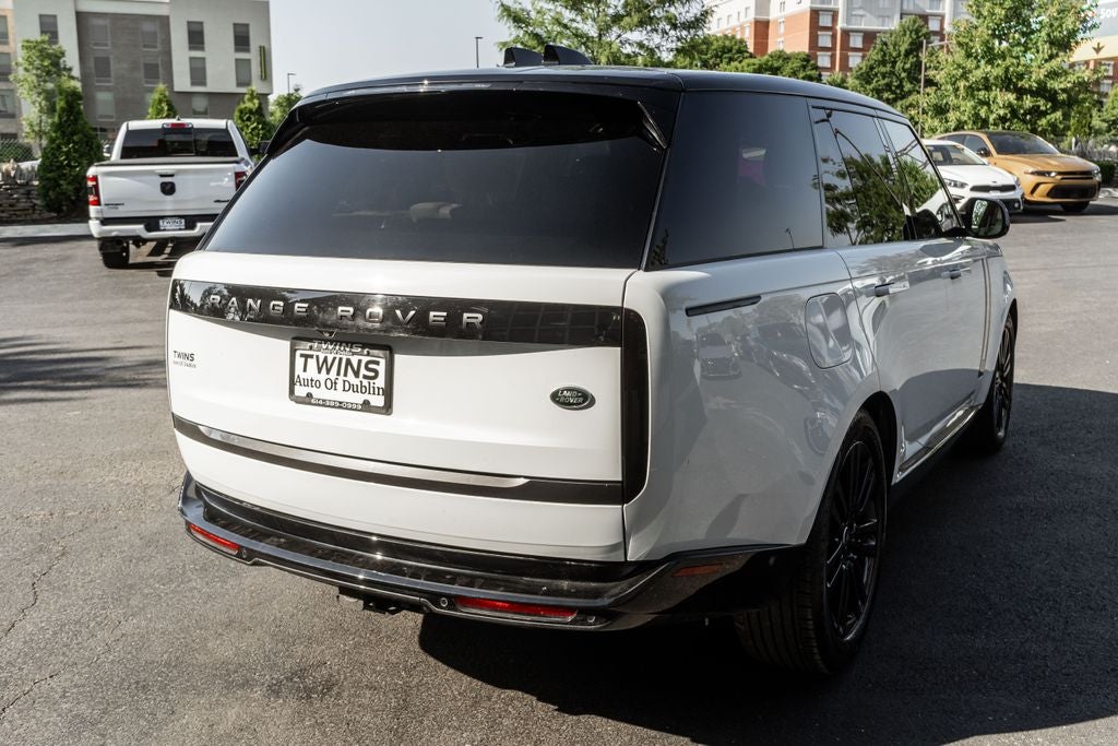 2023 Land Rover Range Rover SE
