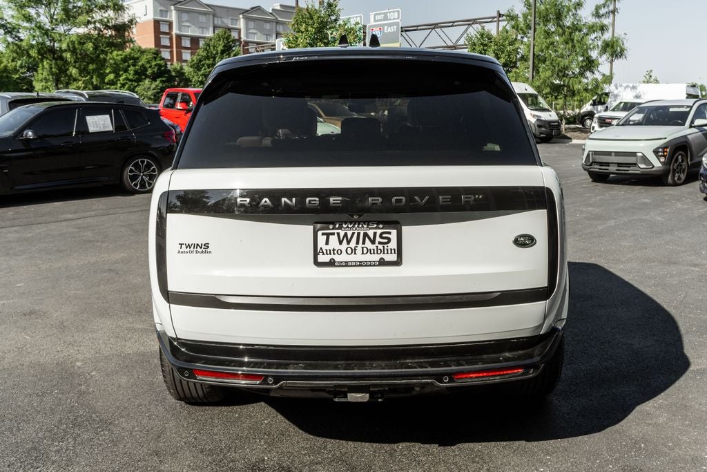 2023 Land Rover Range Rover SE