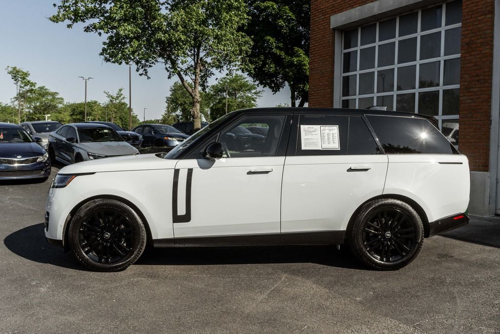 2023 Land Rover Range Rover SE