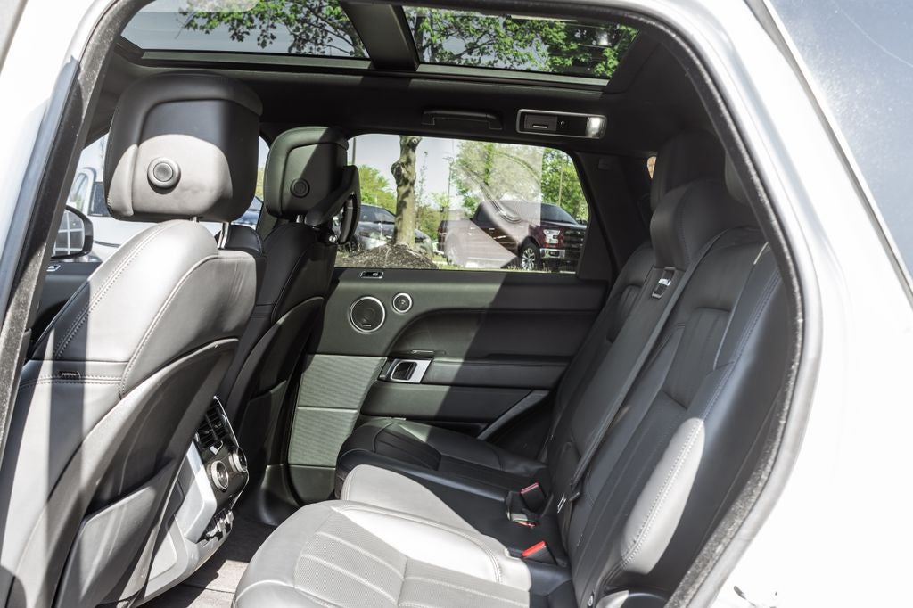 2021 Land Rover Range Rover Sport HSE Silver Edition