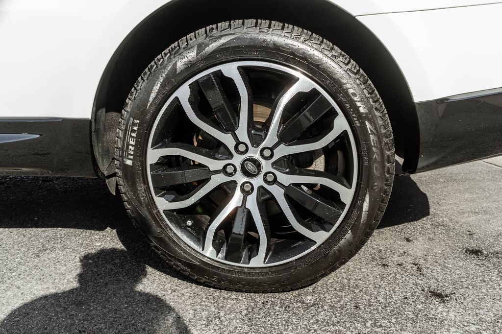 2021 Land Rover Range Rover Sport HSE Silver Edition