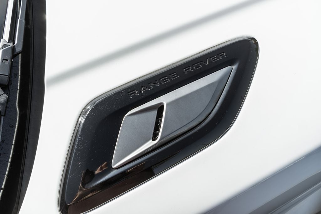 2021 Land Rover Range Rover Sport HSE Silver Edition