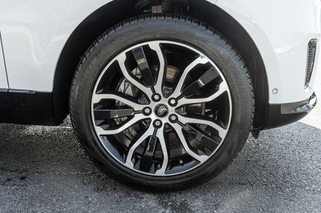 2021 Land Rover Range Rover Sport HSE Silver Edition