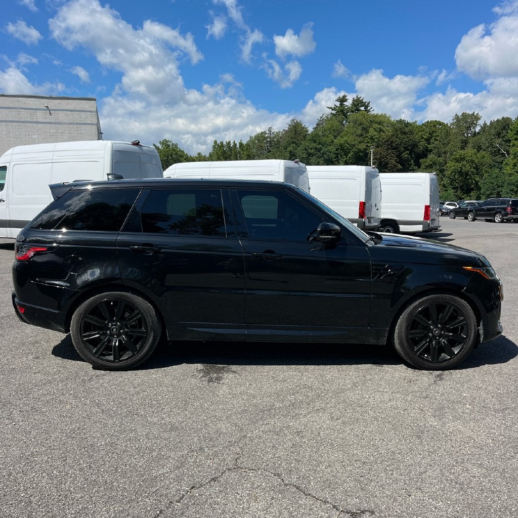 2022 Land Rover Range Rover Sport HSE Silver Edition