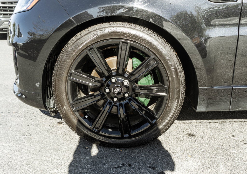 2022 Land Rover Range Rover Sport HSE Silver Edition