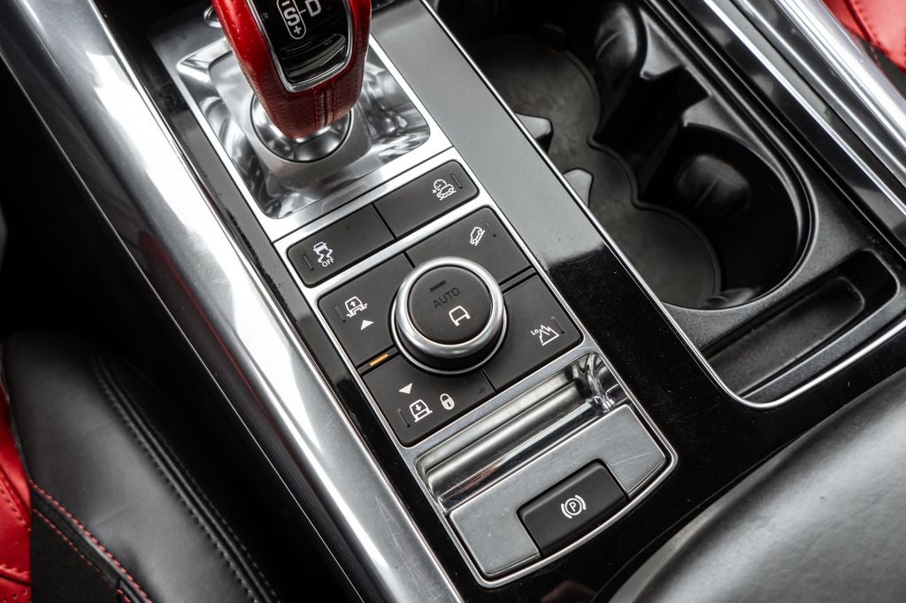 2020 Land Rover Range Rover Sport SVR