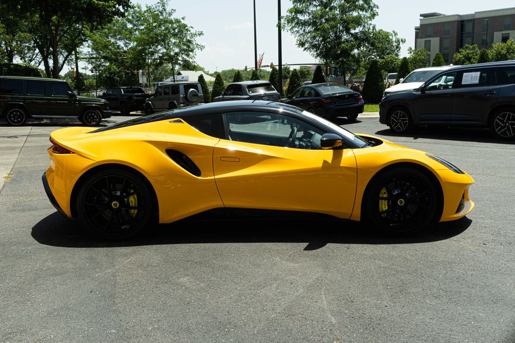 2024 Lotus Emira V6