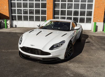 2018 Aston Martin DB11 Base