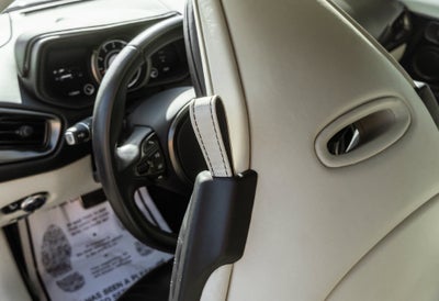 2018 Aston Martin DB11 Base