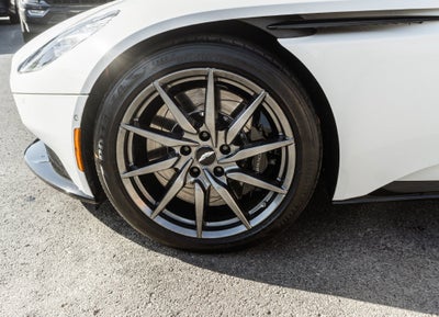 2018 Aston Martin DB11 Base