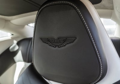 2018 Aston Martin DB11 Base