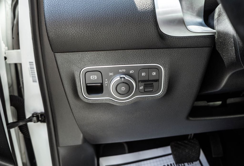 2024 Mercedes-Benz GLB GLB 250 4MATIC®