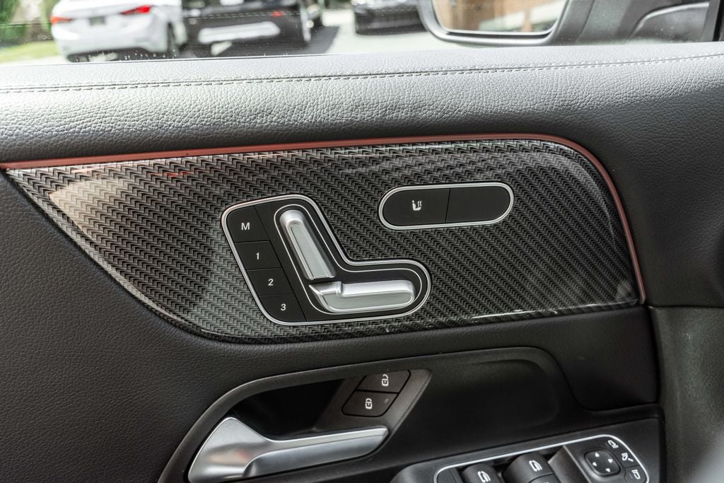 2023 Mercedes-Benz GLB GLB 35 AMG® 4MATIC®