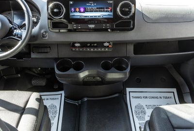 2025 Mercedes-Benz Sprinter 2500 Passenger 144 WB