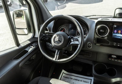 2025 Mercedes-Benz Sprinter 2500 Passenger 144 WB