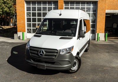 2025 Mercedes-Benz Sprinter 2500 Passenger 144 WB