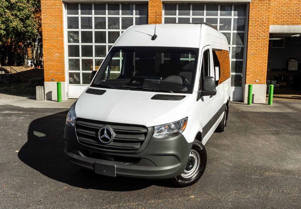 2025 Mercedes-Benz Sprinter 2500 Passenger 144 WB
