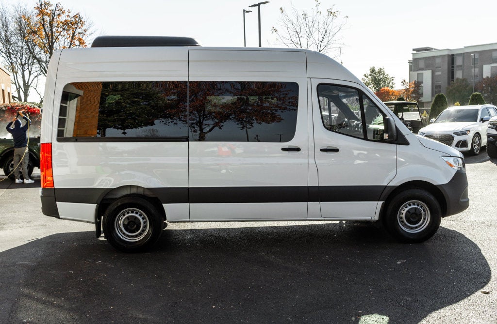 2025 Mercedes-Benz Sprinter 2500 Passenger 144 WB
