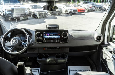 2025 Mercedes-Benz Sprinter 2500 Passenger 144 WB