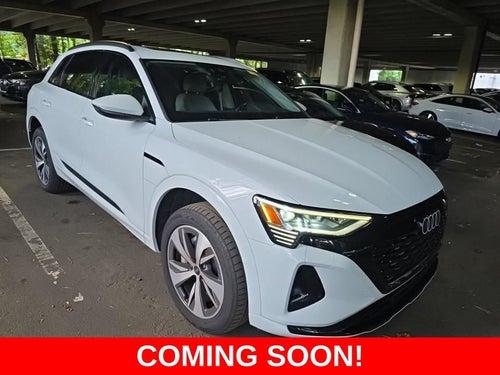 2024 Audi Q8 e-tron Premium quattro