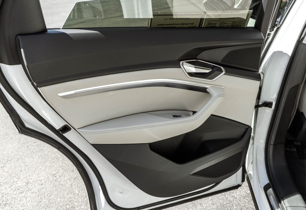 2024 Audi Q8 e-tron Premium quattro