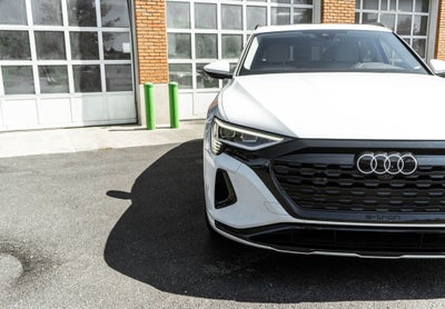 2024 Audi Q8 e-tron Premium quattro