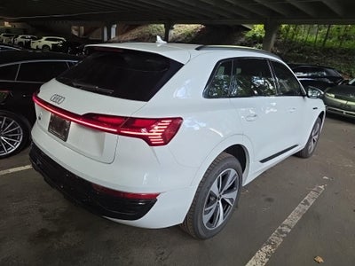 2024 Audi Q8 e-tron Premium quattro