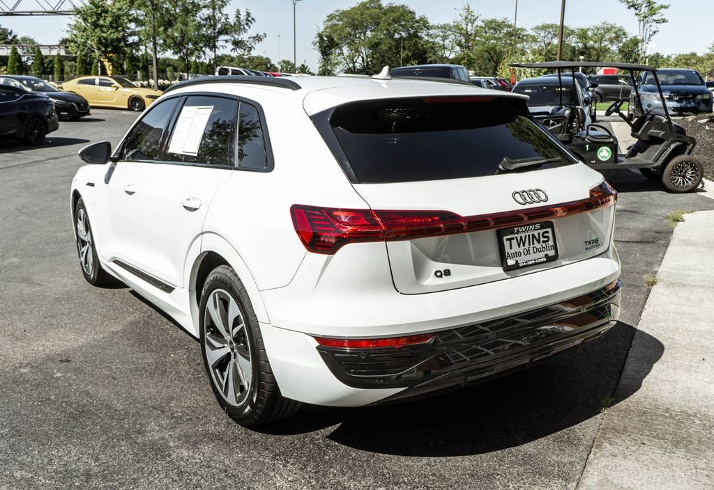 2024 Audi Q8 e-tron Premium quattro