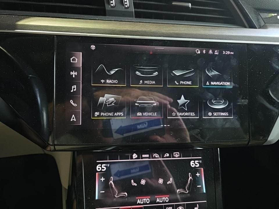 2024 Audi Q8 e-tron Premium quattro
