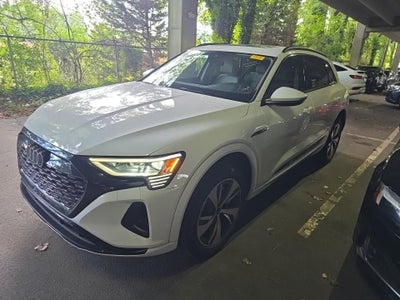 2024 Audi Q8 e-tron Premium quattro
