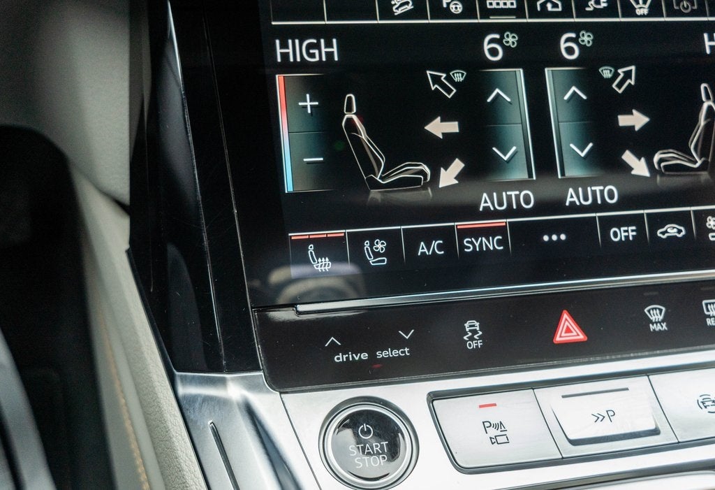 2024 Audi Q8 e-tron Prestige quattro