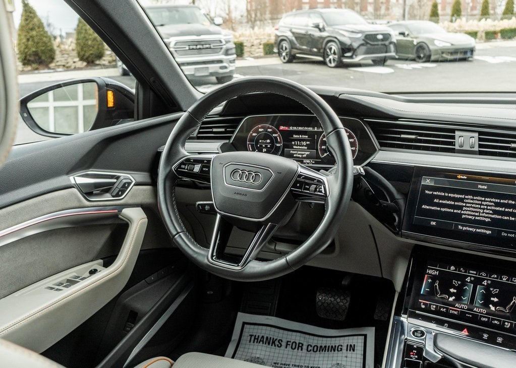 2024 Audi Q8 e-tron Prestige quattro