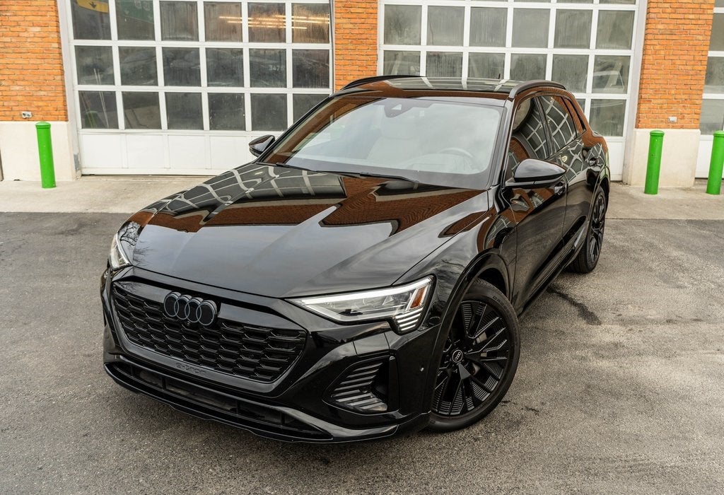 2024 Audi Q8 e-tron Prestige quattro