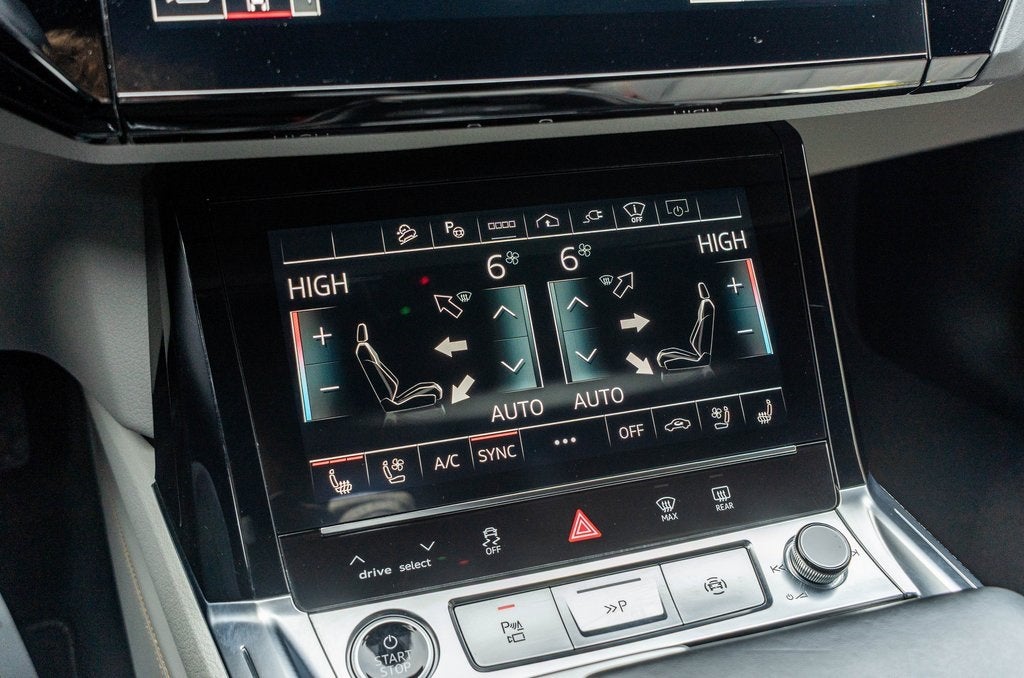 2024 Audi Q8 e-tron Prestige quattro