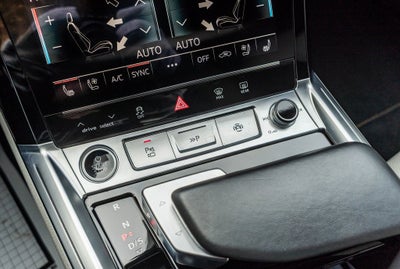 2024 Audi Q8 e-tron Prestige quattro