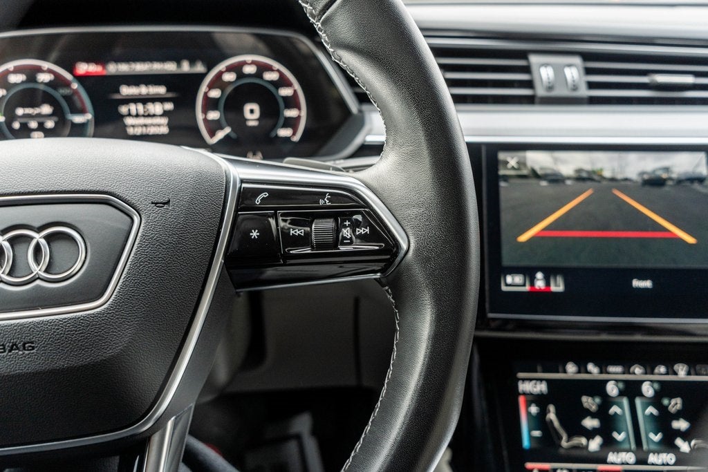 2024 Audi Q8 e-tron Prestige quattro