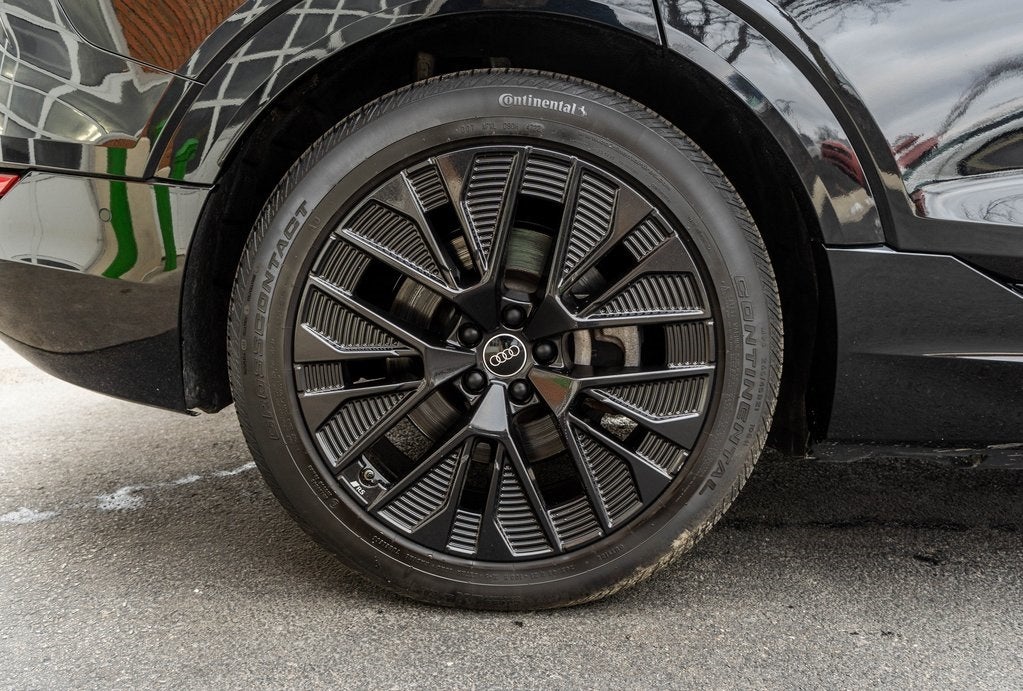 2024 Audi Q8 e-tron Prestige quattro