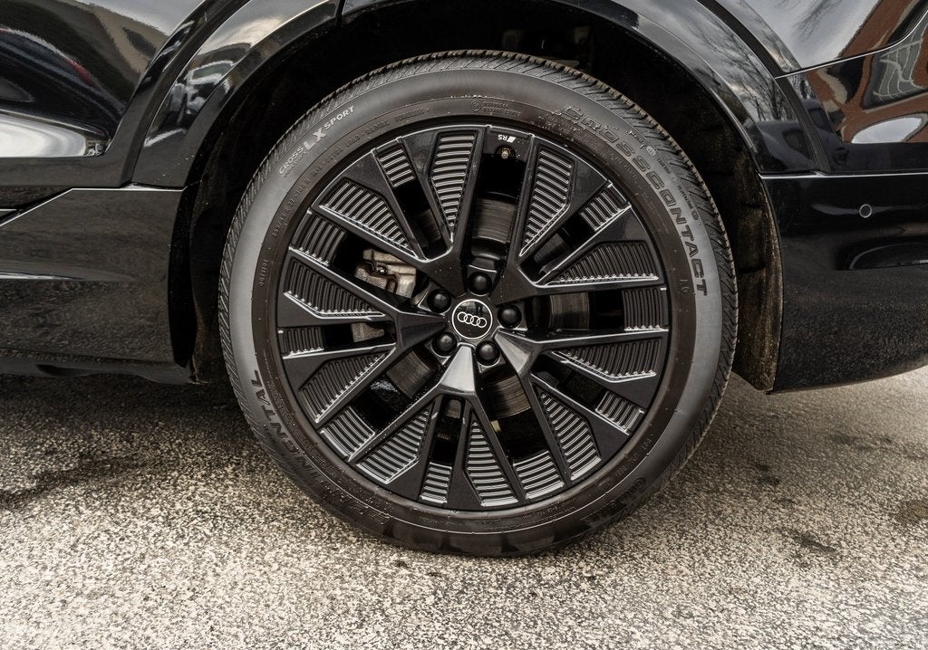 2024 Audi Q8 e-tron Prestige quattro