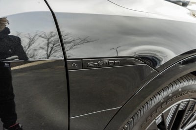 2024 Audi Q8 e-tron Prestige quattro