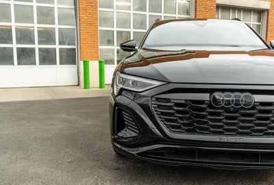 2024 Audi Q8 e-tron Prestige quattro