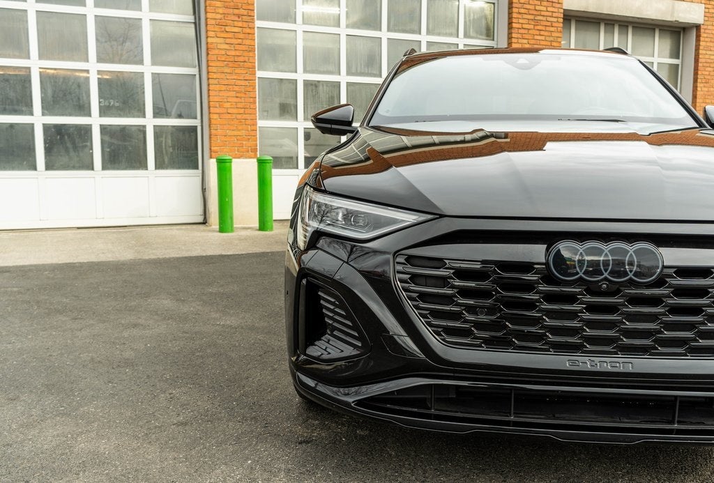 2024 Audi Q8 e-tron Prestige quattro