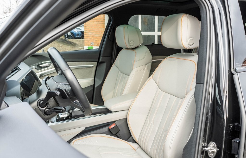 2024 Audi Q8 e-tron Prestige quattro