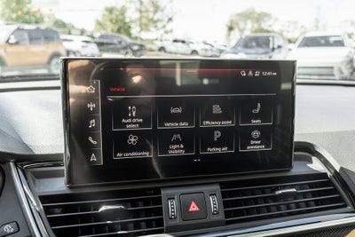 2023 Audi SQ5 Premium Plus quattro