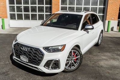 2023 Audi SQ5 Premium Plus quattro